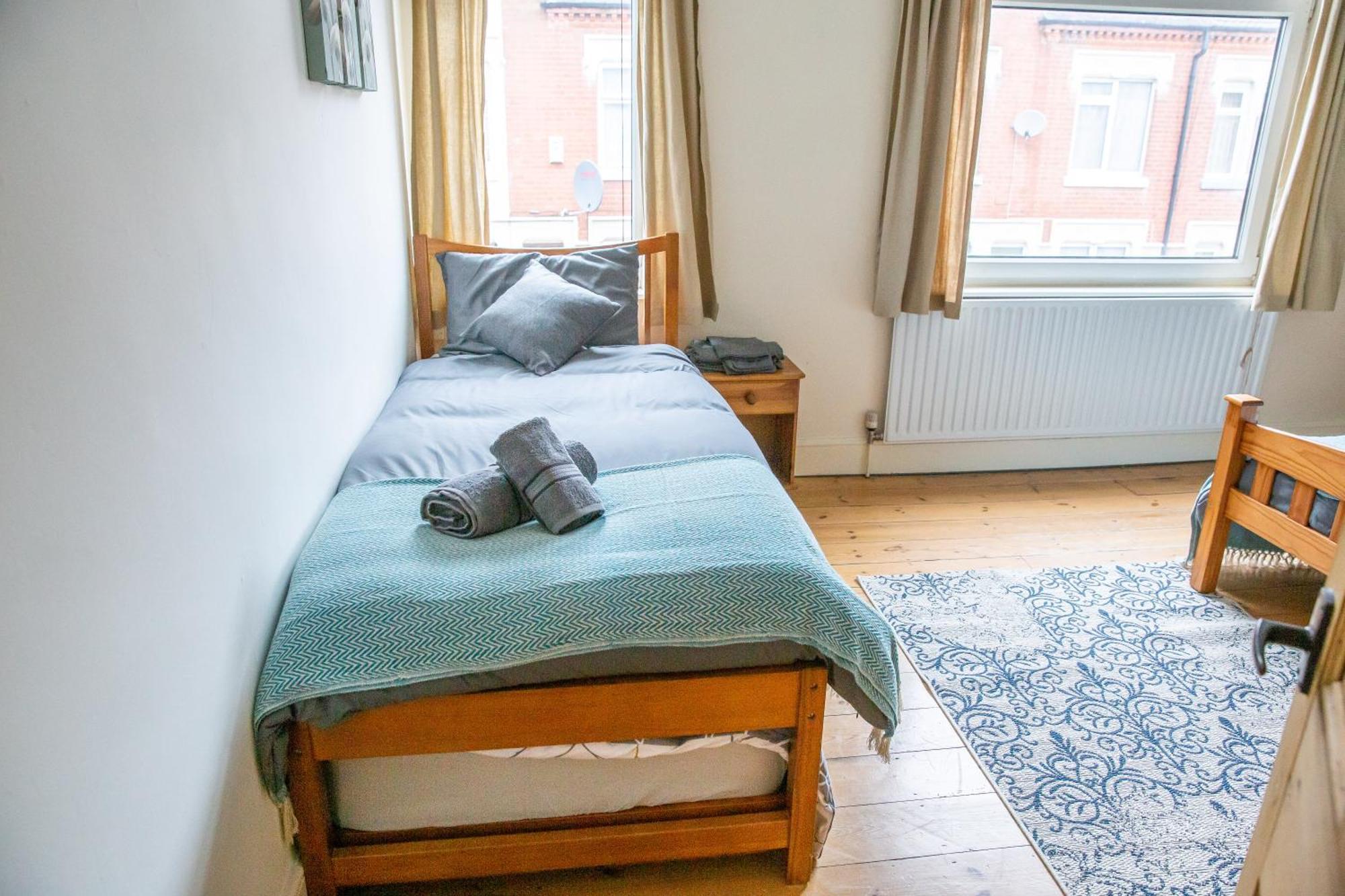 I'M Your Host - Westcotes Stay Leicester Chambre photo